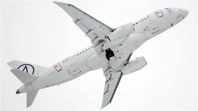 Алиханов объявил о завершении летной программы SJ-100 к 2026 году