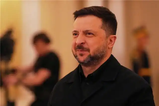 Бывший премьер-министр Миллер призывает Киев компенсировать Польше танки и оружие вместо наград