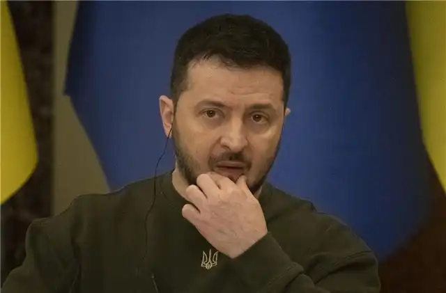 По данным NYT Зеленский рассматривал отставку министра обороны Федорова из-за его растущей популярности