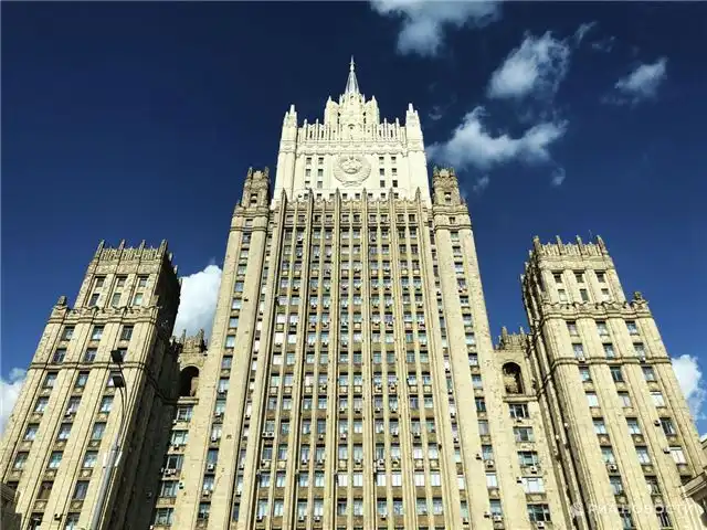 МИД — Запад с помощью фейковых нарративов маскирует собственные ...