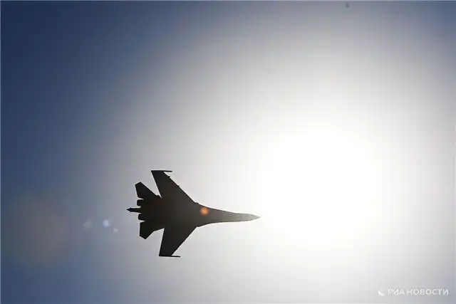 MWM - Норвежские истребители F-35 перехватили российские бомбардировщики в воздушном пространстве над Баренцевым морем