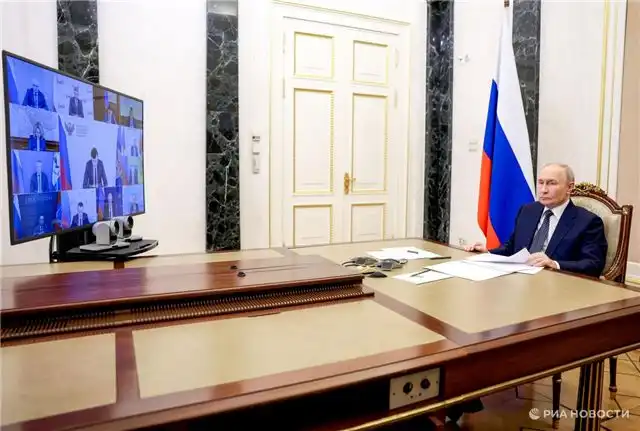 Путин поручил Григоренко проверить надежность защиты пользователей от ...