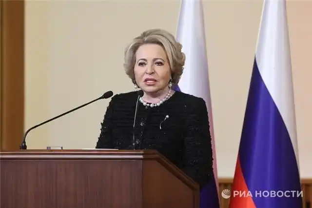 Матвиенко осуждает нападение ВСУ на музей в Севастополе как акт жесток...
