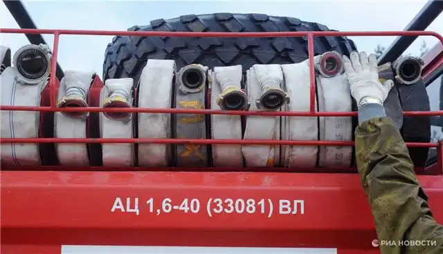 В Ногинске оперативно ликвидировали пожар на нефтебазе вызванный падением дрона