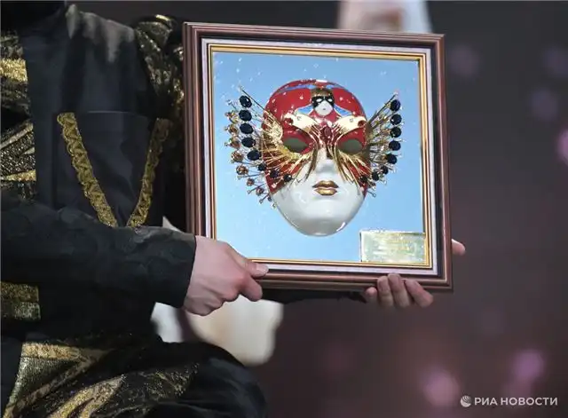 Рыжая драма из Кирова — честная и влюблённая — победитель «Золотой мас...