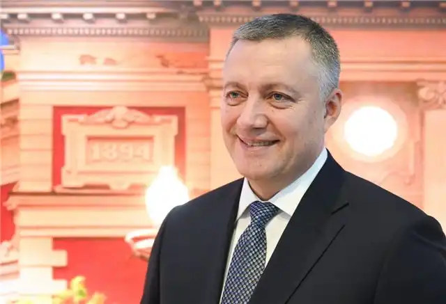 Губернатор Кобзев наградил дипломами первых выпускников проекта «Герои Приангарья»