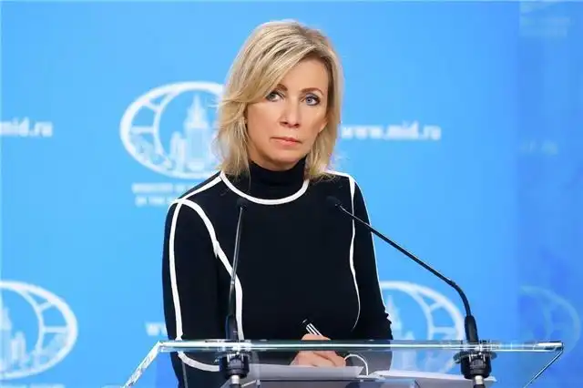Захарова отвергла информацию Киева об ударе по Киево-Печерской лавре, назвав её ложью