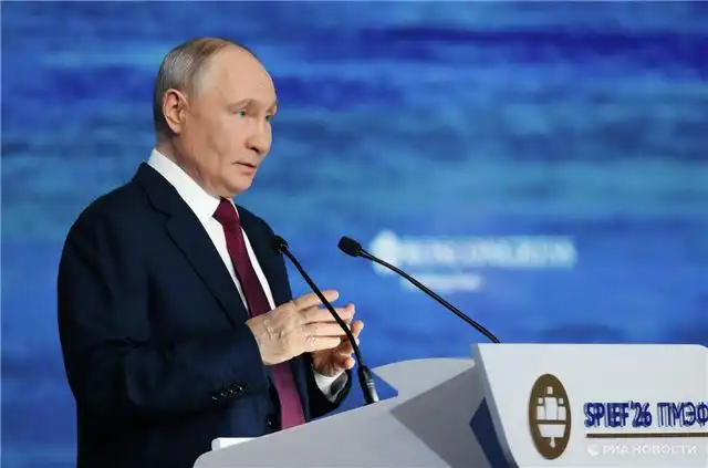 Путин отметил высокое качество самолетов МС-21, SSJ-100 и Ил-114