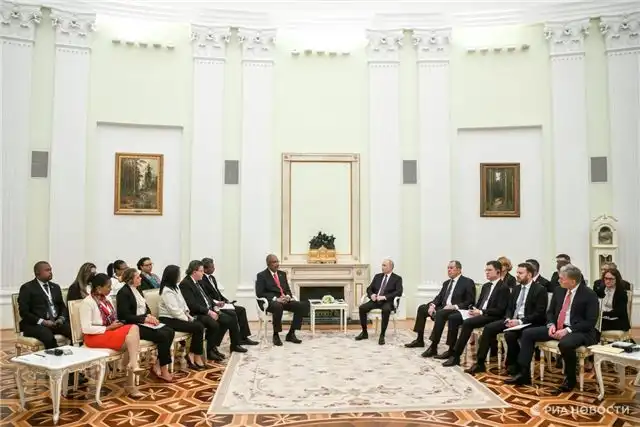 Двустороннее сотрудничество между Россией и Сейшельскими Островами