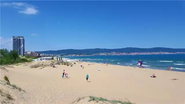 Посол Митрофанова - поток российских туристов в Болгарию сократился почти в 7 раз с 2019 года